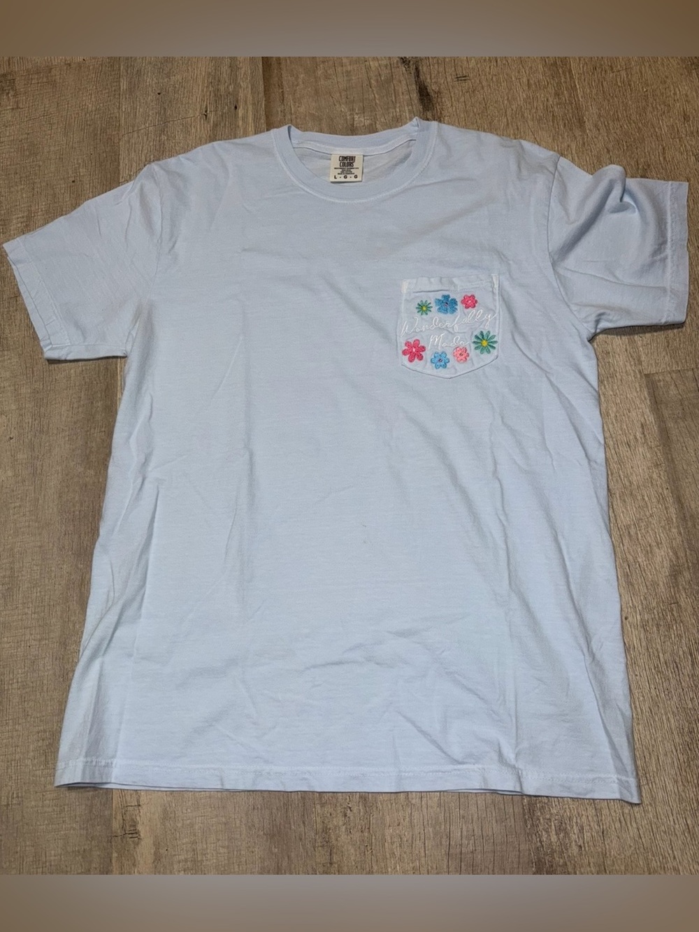 Large ‘wonderfully Made’ comfort colors light Blue Pocket Tee Embroidery